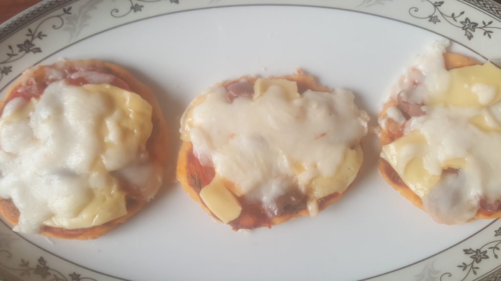 Microwave Gluten-free Mini Pizza