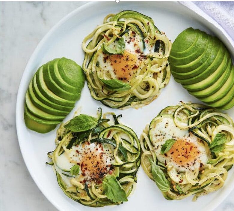 EASY KETO BREAKFAST IDEAS; EGGS AND ZOODLES