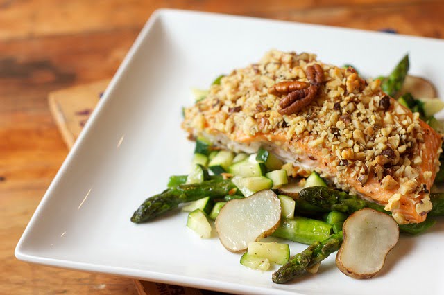 Skillet Pecan Chicken