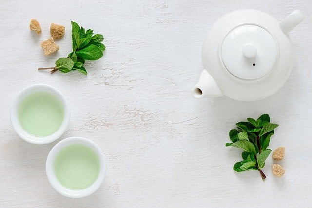 What to eat with green tea for breakfast