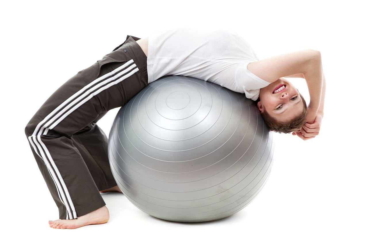 Benefits of bouncing on exercise ball