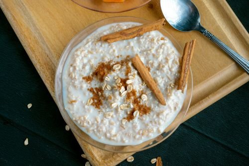 Apple Cinnamon Oatmeal Smoothie