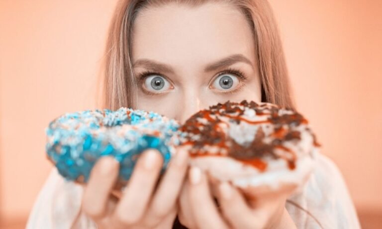 how to stop period cravings